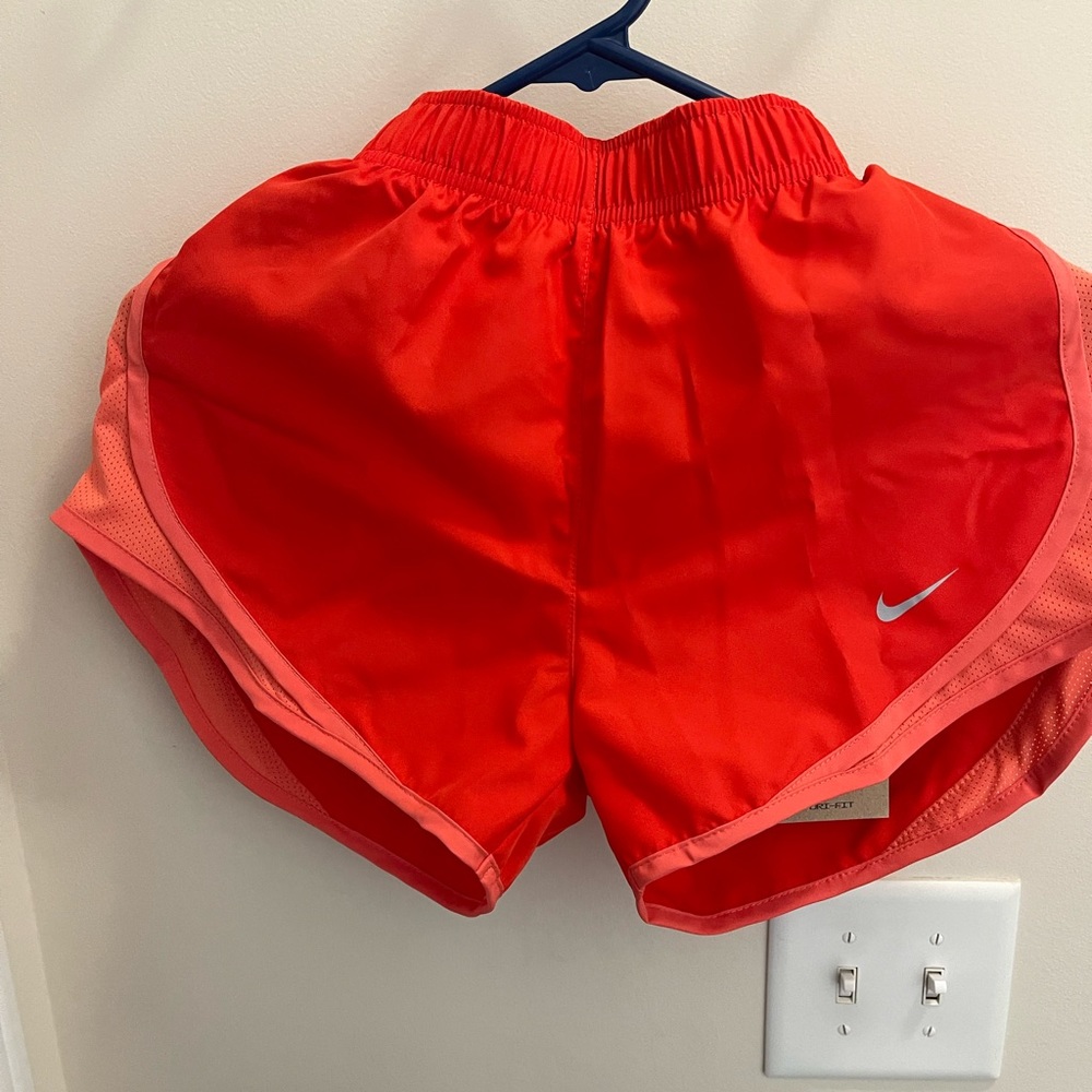 NWT Women's Nike Tempo Running Shorts Orange XS